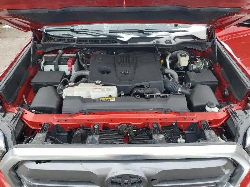 2025 TOYOTA TUNDRA CREWMAX LIMITED  