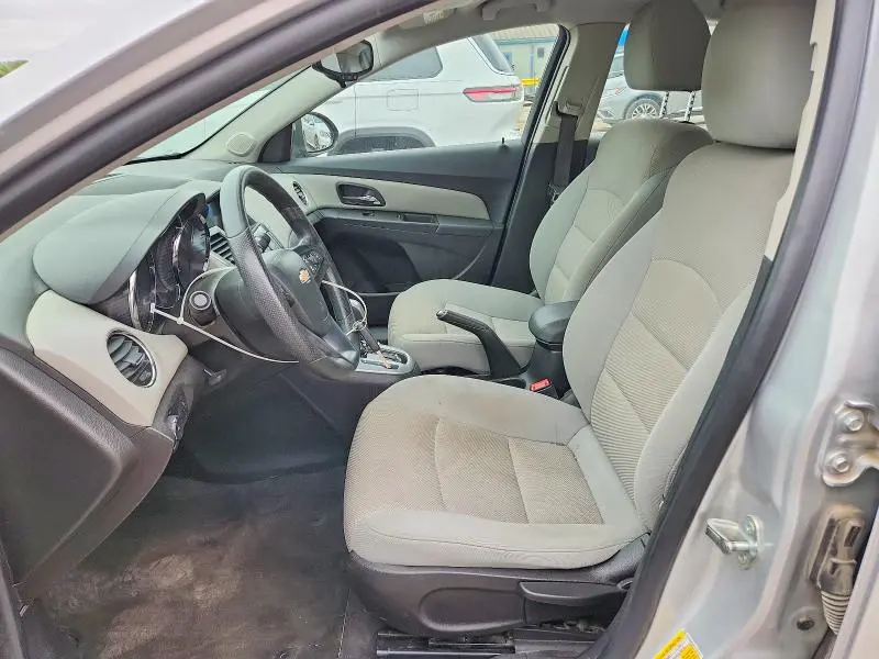 2015 CHEVROLET CRUZE LT  