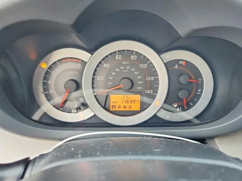 2010 TOYOTA RAV4 BASE  