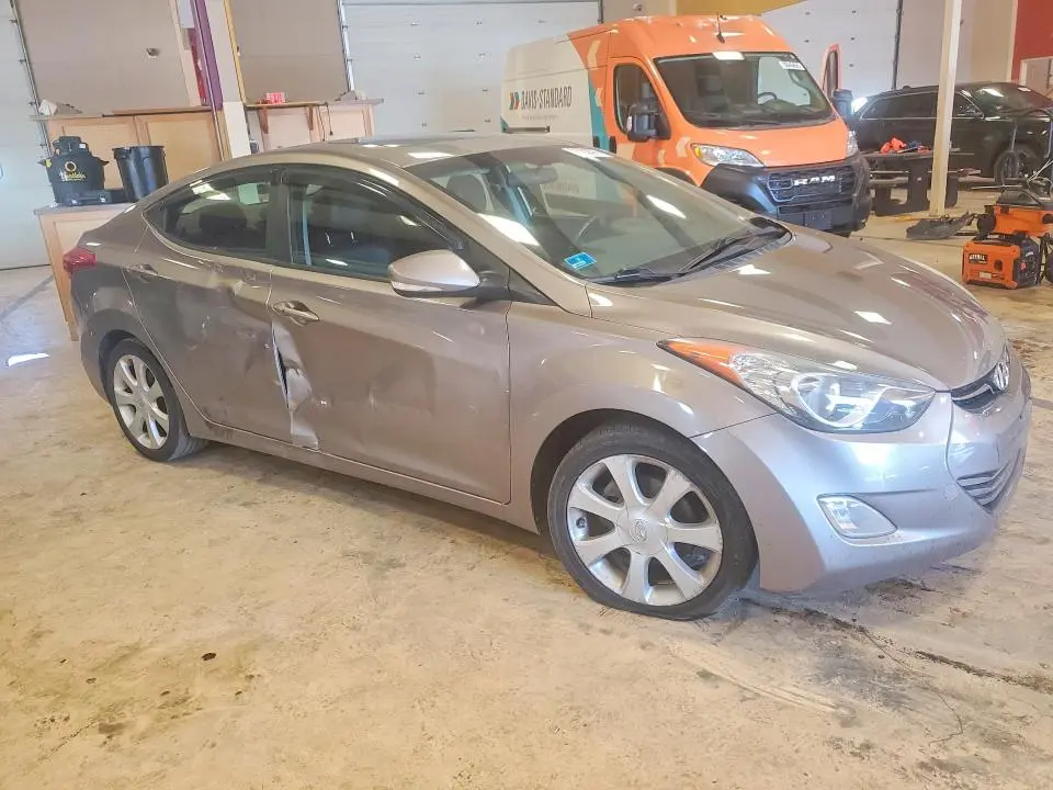 2011 HYUNDAI ELANTRA GLS  