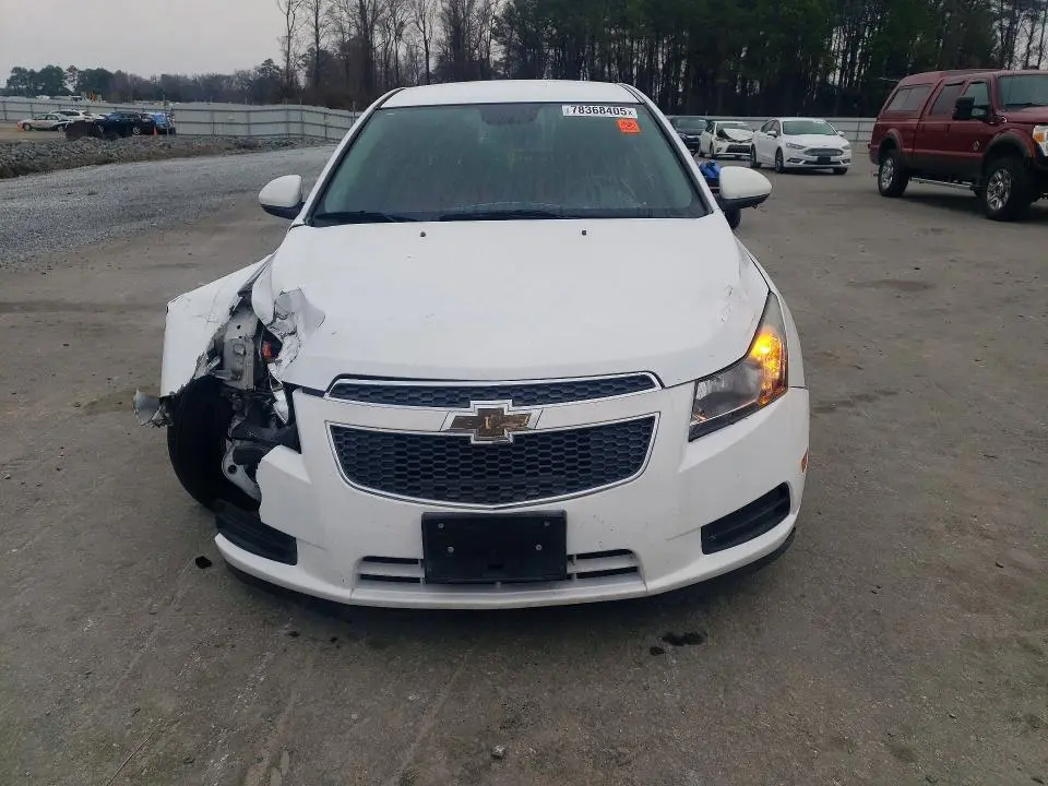 2014 CHEVROLET CRUZE LT  