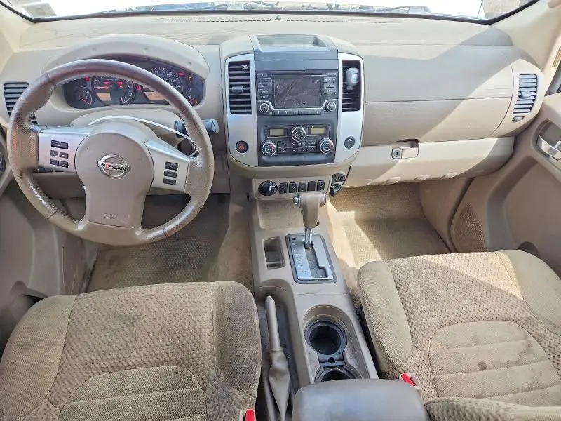 2017 NISSAN FRONTIER SV V6  