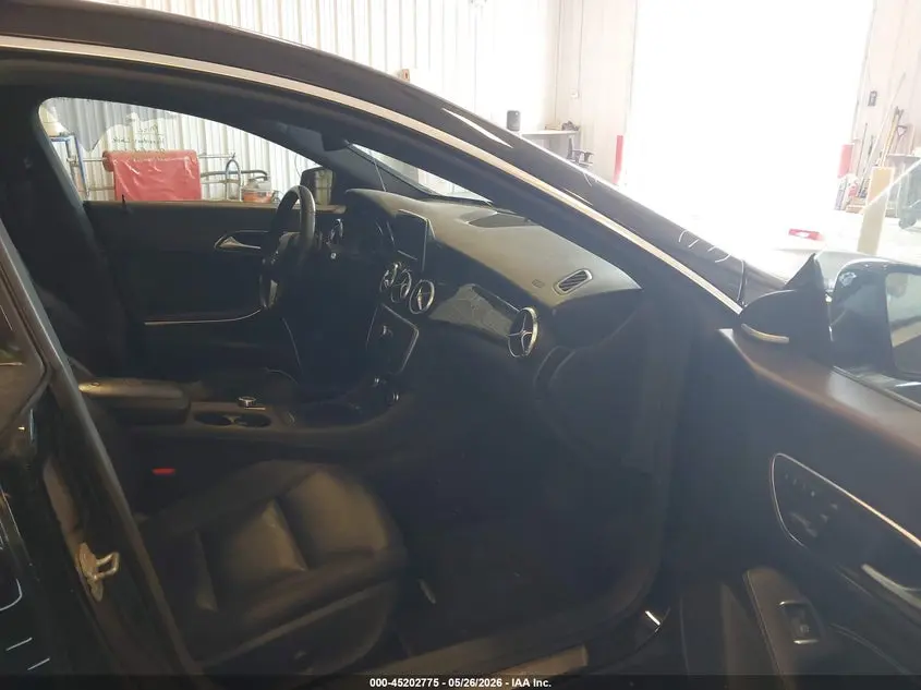 2014 MERCEDES-BENZ CLA 250  