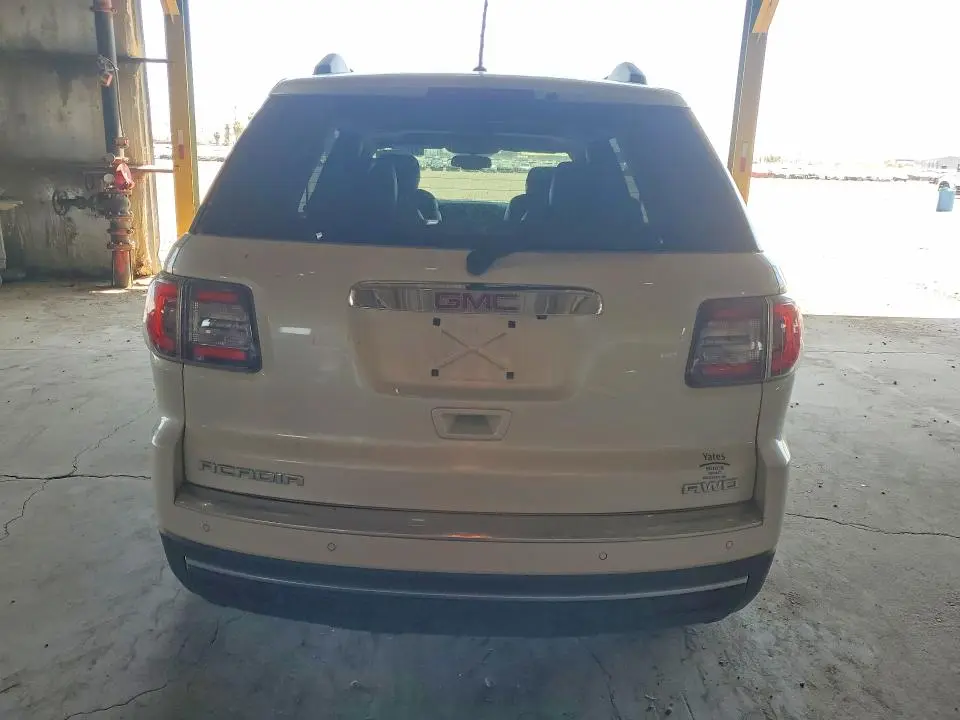 2014 GMC ACADIA SLT-1  