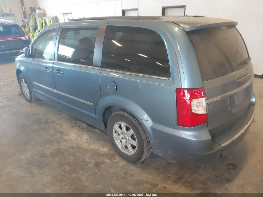 2012 CHRYSLER TOWN & COUNTRY TOURING