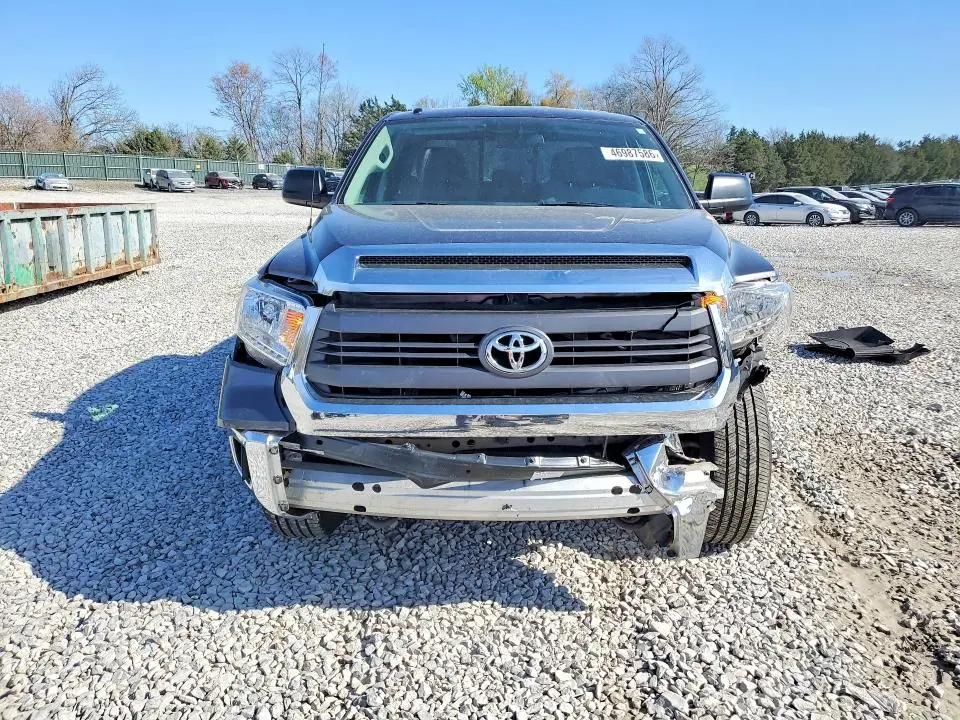 2015 TOYOTA TUNDRA SR5  