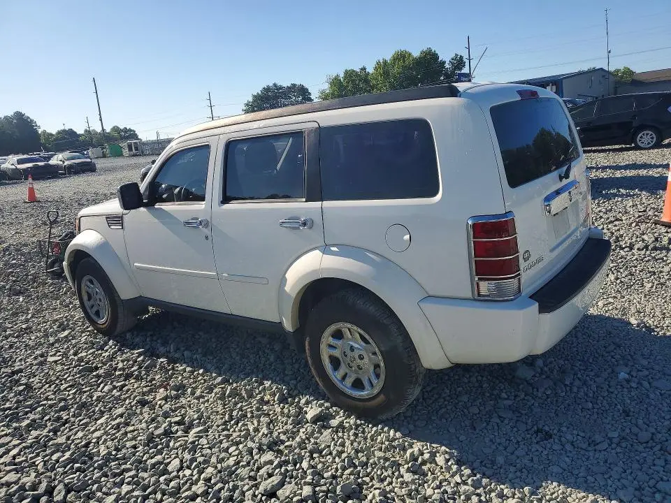 2010 DODGE NITRO SE  