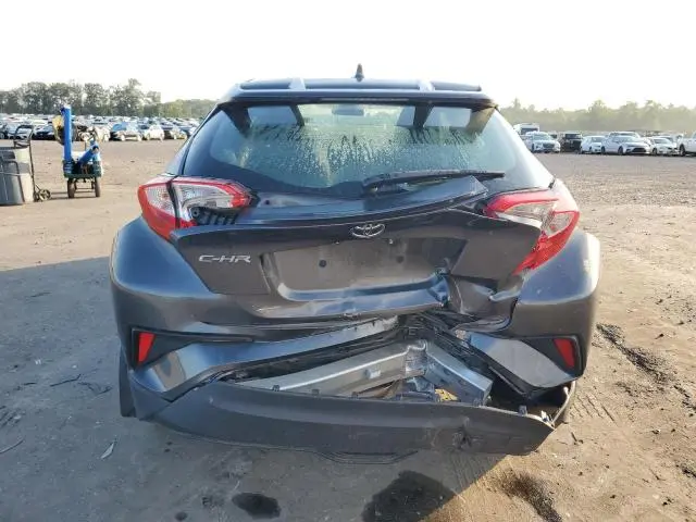 2020 TOYOTA C-HR XLE  