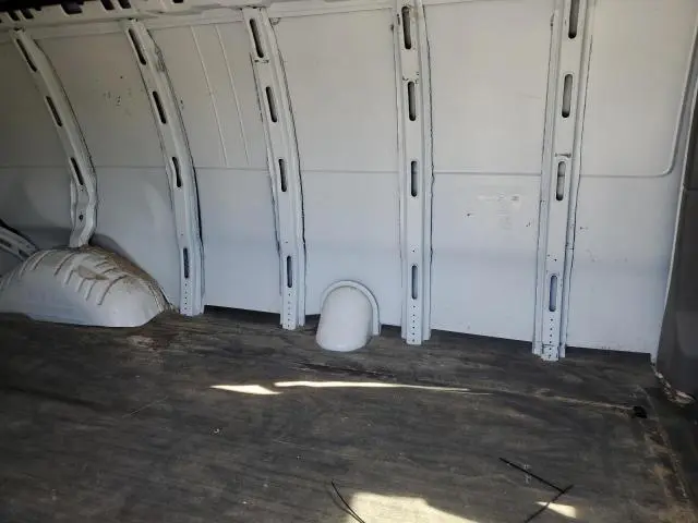 2016 CHEVROLET EXPRESS G2500   