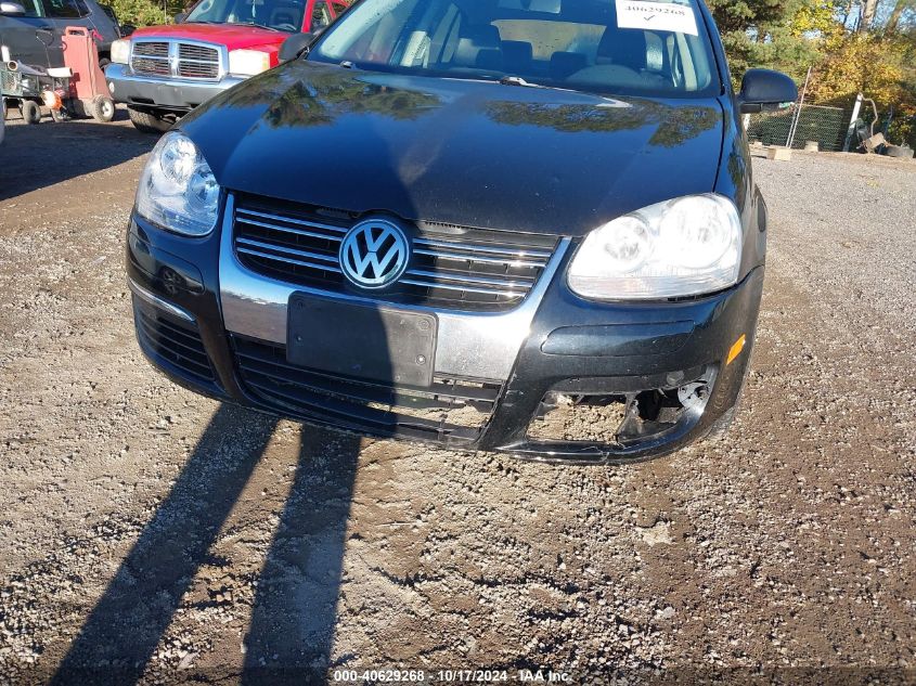 2010 VOLKSWAGEN JETTA SE