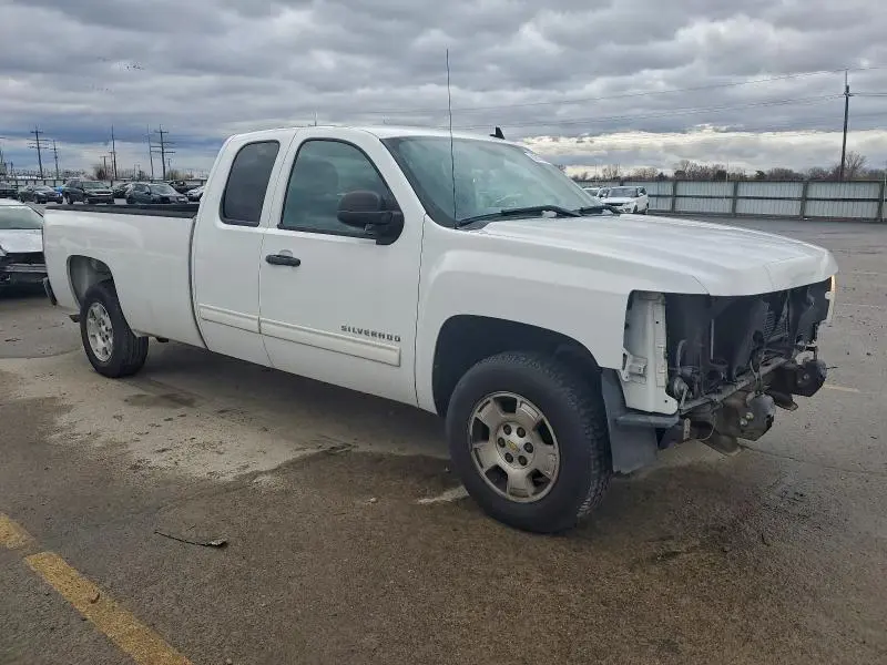 2013 CHEVROLET SILVERADO C1500 LT  