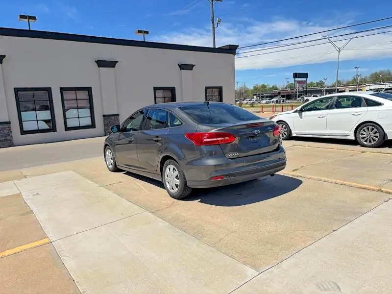 2016 FORD FOCUS S  