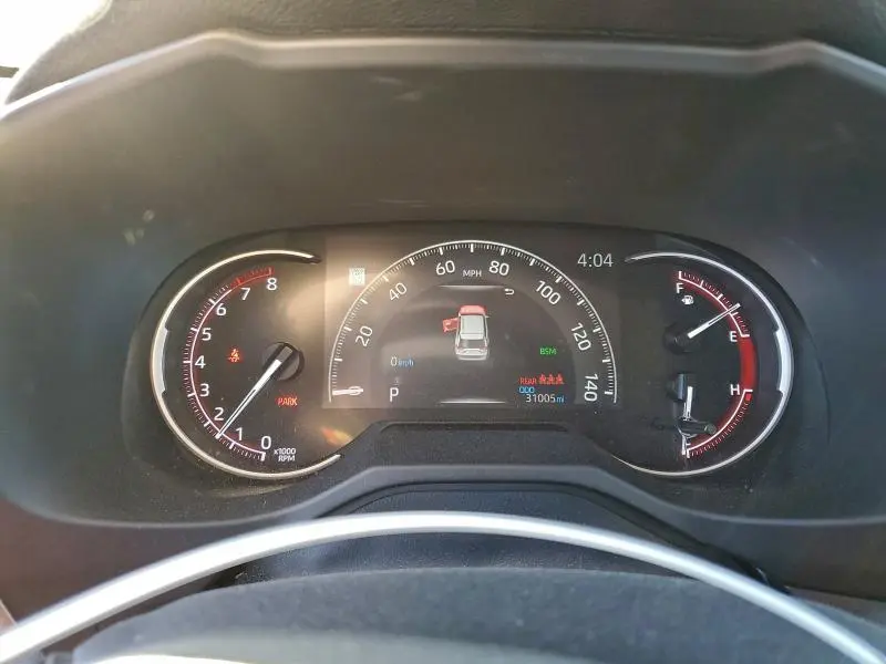 2023 TOYOTA RAV4 XLE  