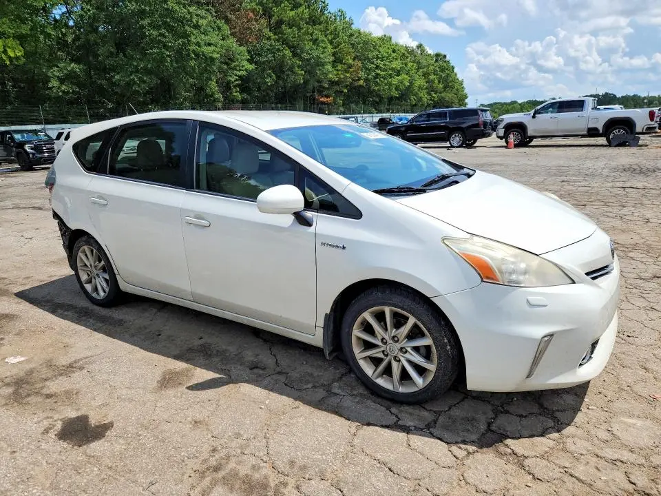 2012 TOYOTA PRIUS V FIVE  