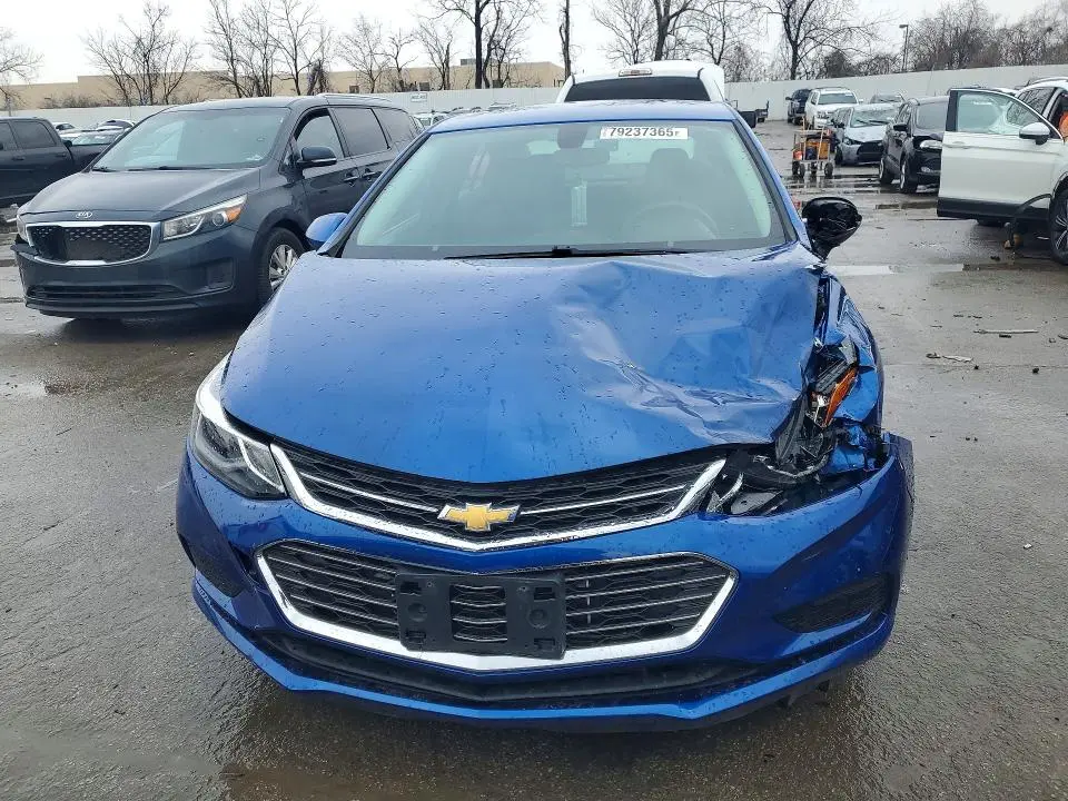 2016 CHEVROLET CRUZE LT  