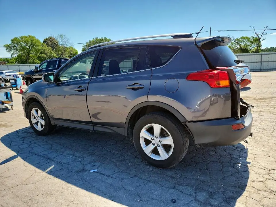 2013 TOYOTA RAV4 XLE  