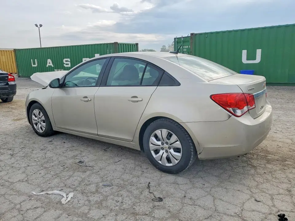 2013 CHEVROLET CRUZE LS  