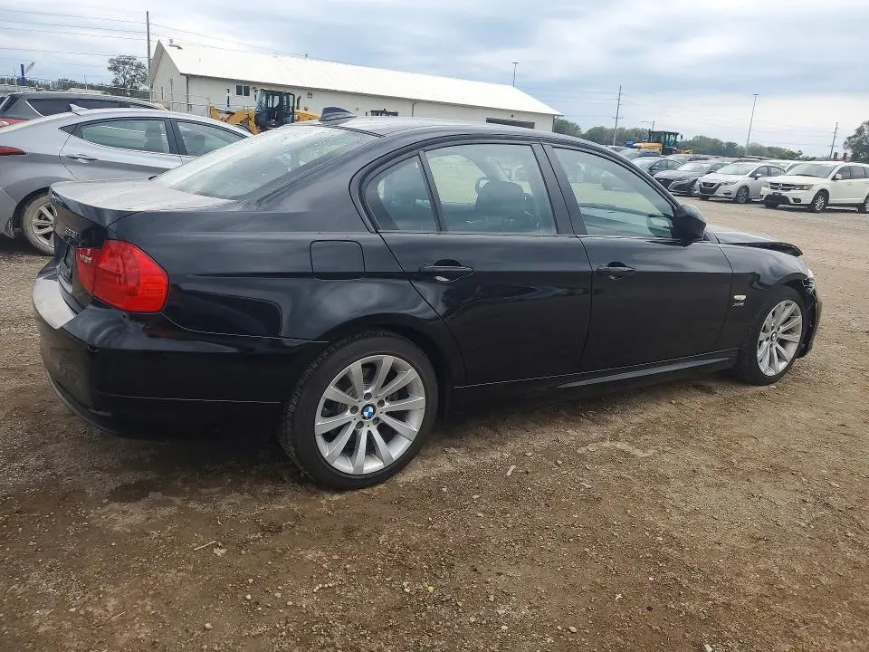 2011 BMW 328 XI  