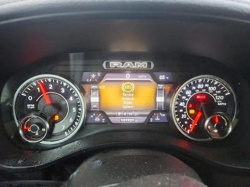 2019 RAM 1500 LARAMIE  