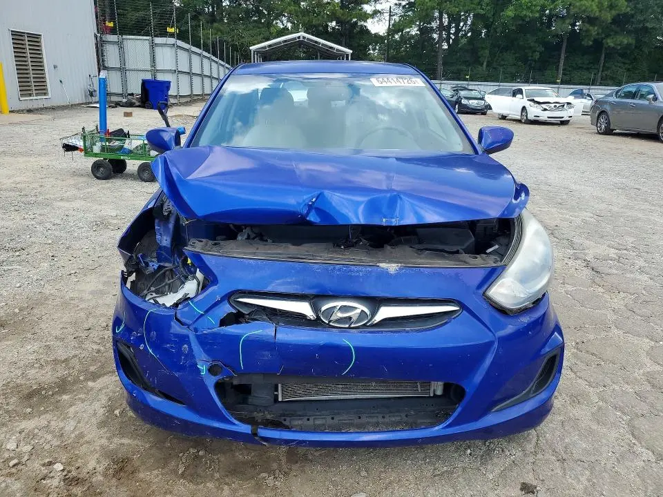 2012 HYUNDAI ACCENT GLS  