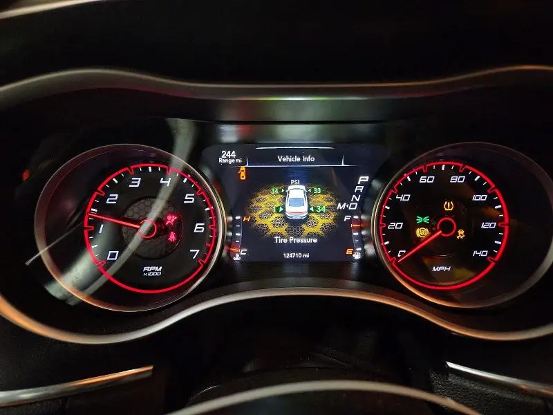 2016 DODGE CHARGER SXT  