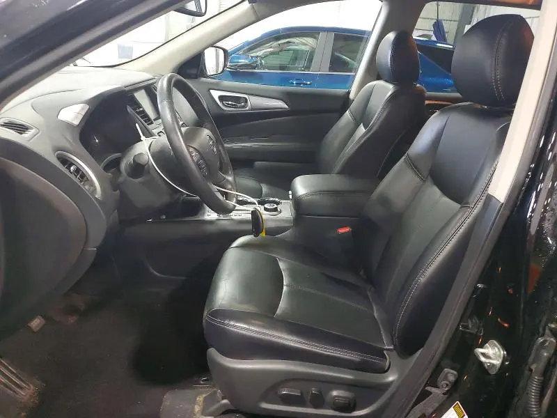 2020 NISSAN PATHFINDER SL  