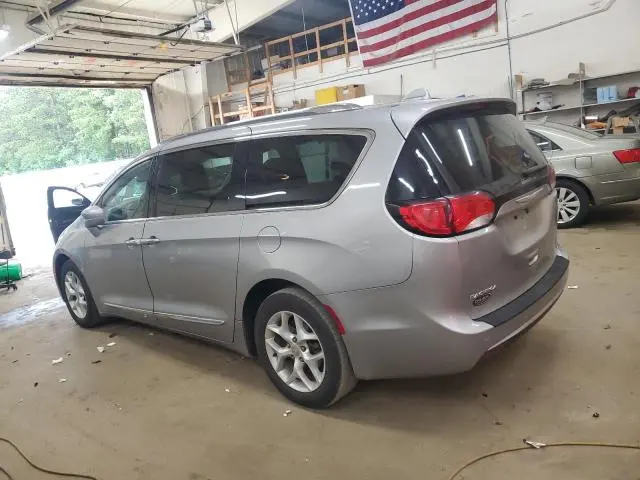 2017 CHRYSLER PACIFICA TOURING L PLUS  