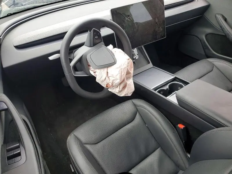 2026 TESLA MODEL 3   