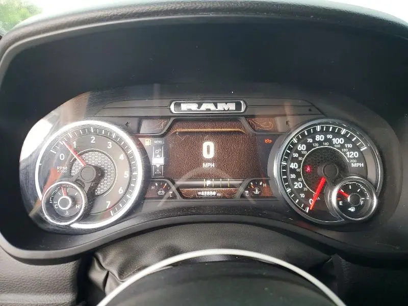 2025 RAM 1500   