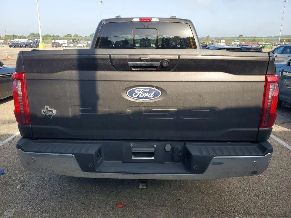 2024 FORD F150 XLT  