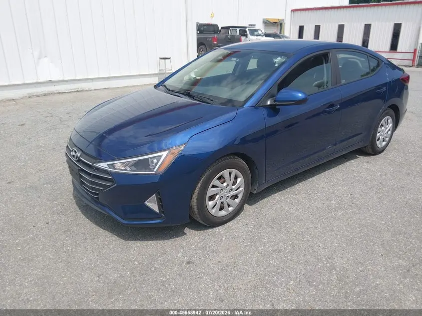 2019 HYUNDAI ELANTRA SE
