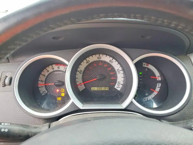 2011 TOYOTA TACOMA V6  