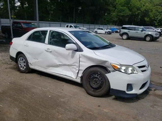 2013 TOYOTA COROLLA BASE  