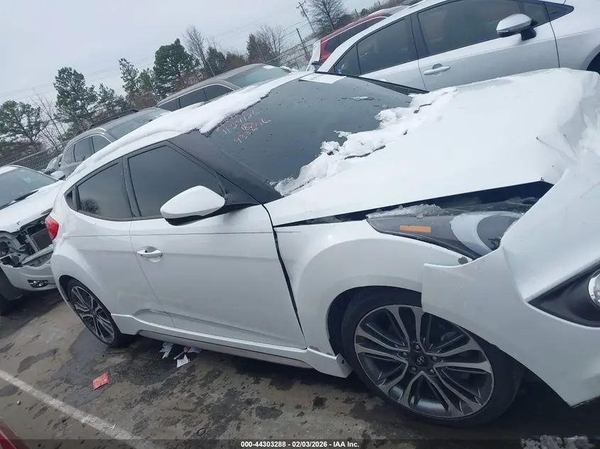 2016 HYUNDAI VELOSTER TURBO