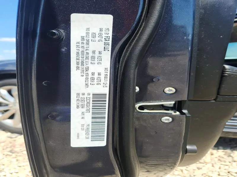 2016 CHRYSLER 300 LIMITED  