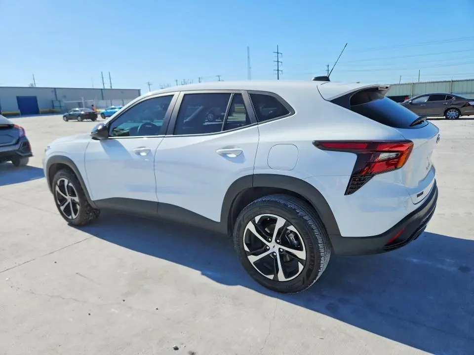 2025 CHEVROLET TRAX 1RS  
