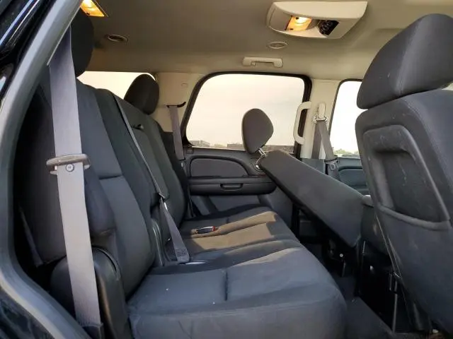 2014 GMC YUKON SLE  