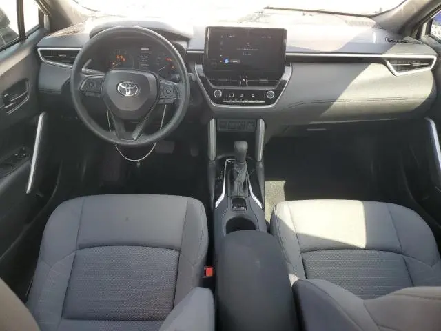 2024 TOYOTA COROLLA CROSS SE  