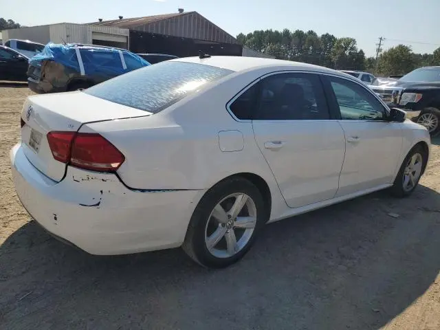 2013 VOLKSWAGEN PASSAT SE