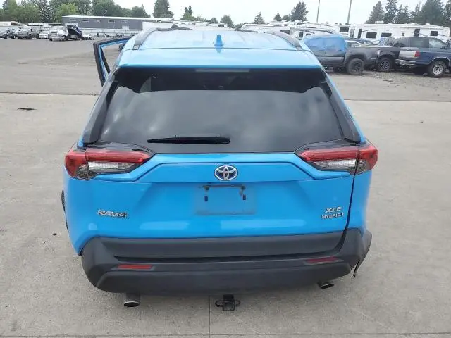 2021 TOYOTA RAV4 XLE PREMIUM  