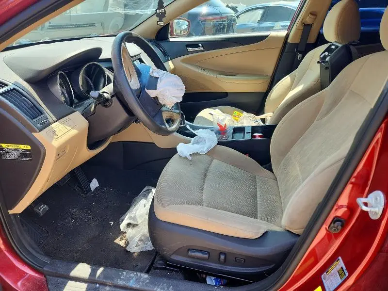 2013 HYUNDAI SONATA GLS  