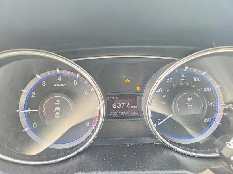 2013 HYUNDAI SONATA GLS  