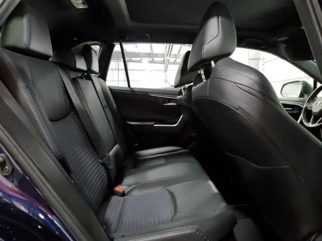 2020 TOYOTA RAV4 XSE  