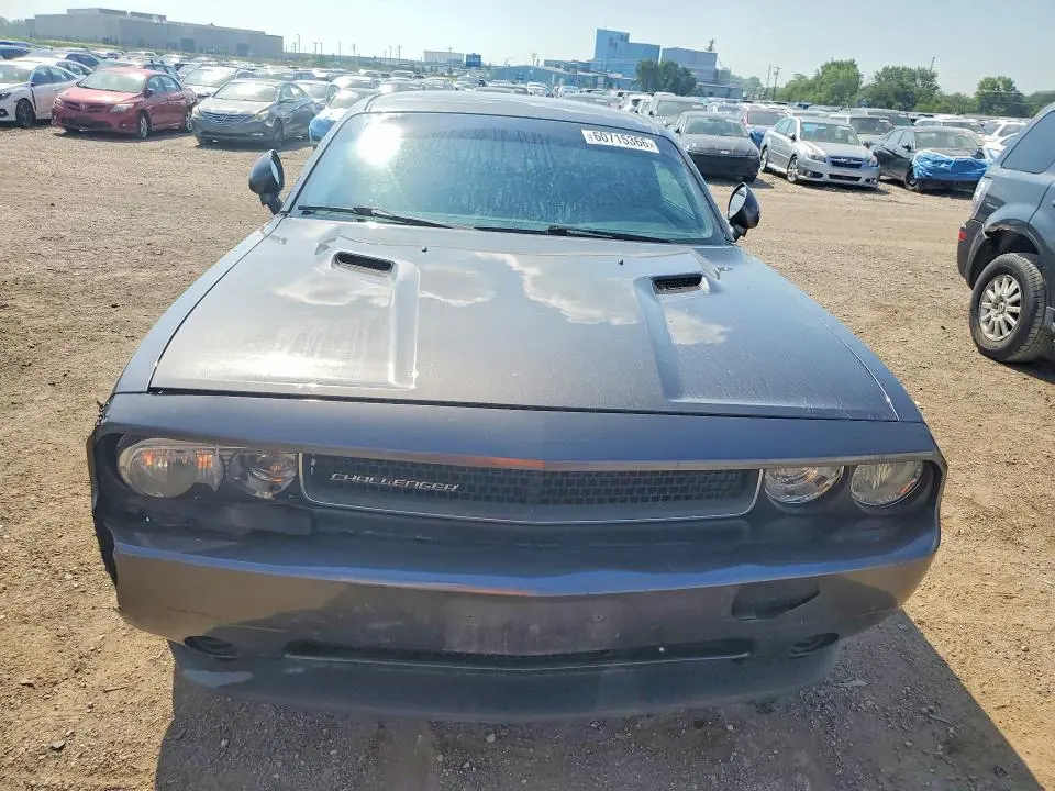 2013 DODGE CHALLENGER SXT  