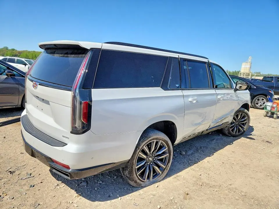 2022 CADILLAC ESCALADE ESV SPORT PLATINUM  