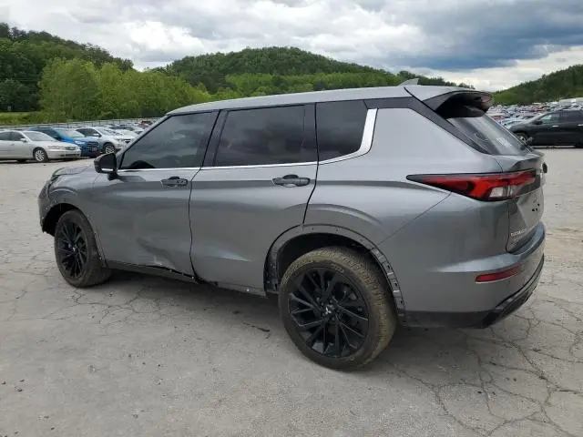2024 MITSUBISHI OUTLANDER SE  