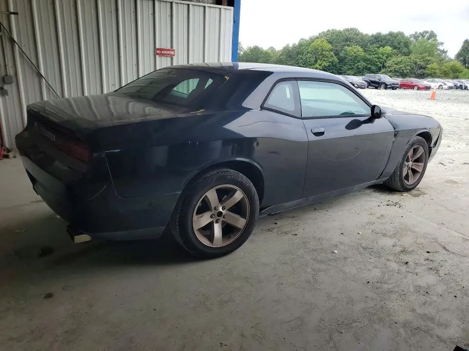 2011 DODGE CHALLENGER   