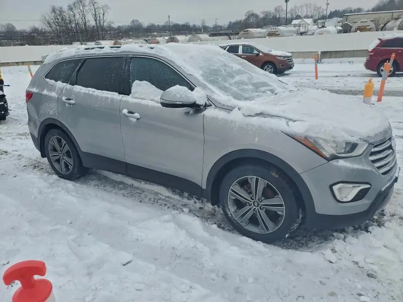 2016 HYUNDAI SANTA FE SE  