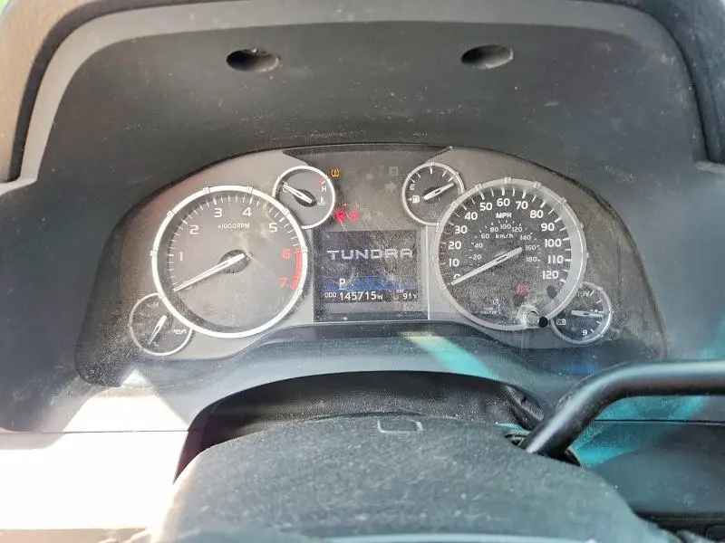 2015 TOYOTA TUNDRA CREWMAX SR5/CREWMAX TRD PRO  