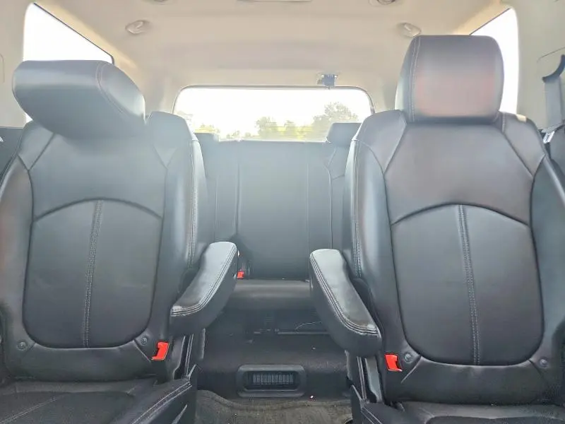 2014 GMC ACADIA SLT-1  